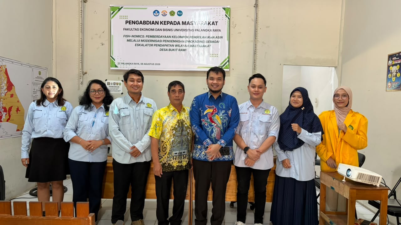 Pengabdian Kepada Masyarakat di Desa Bukit Rawi (Pengolahan Ikan Asin melalui Modernisasi Pengemasan/Packaging)
