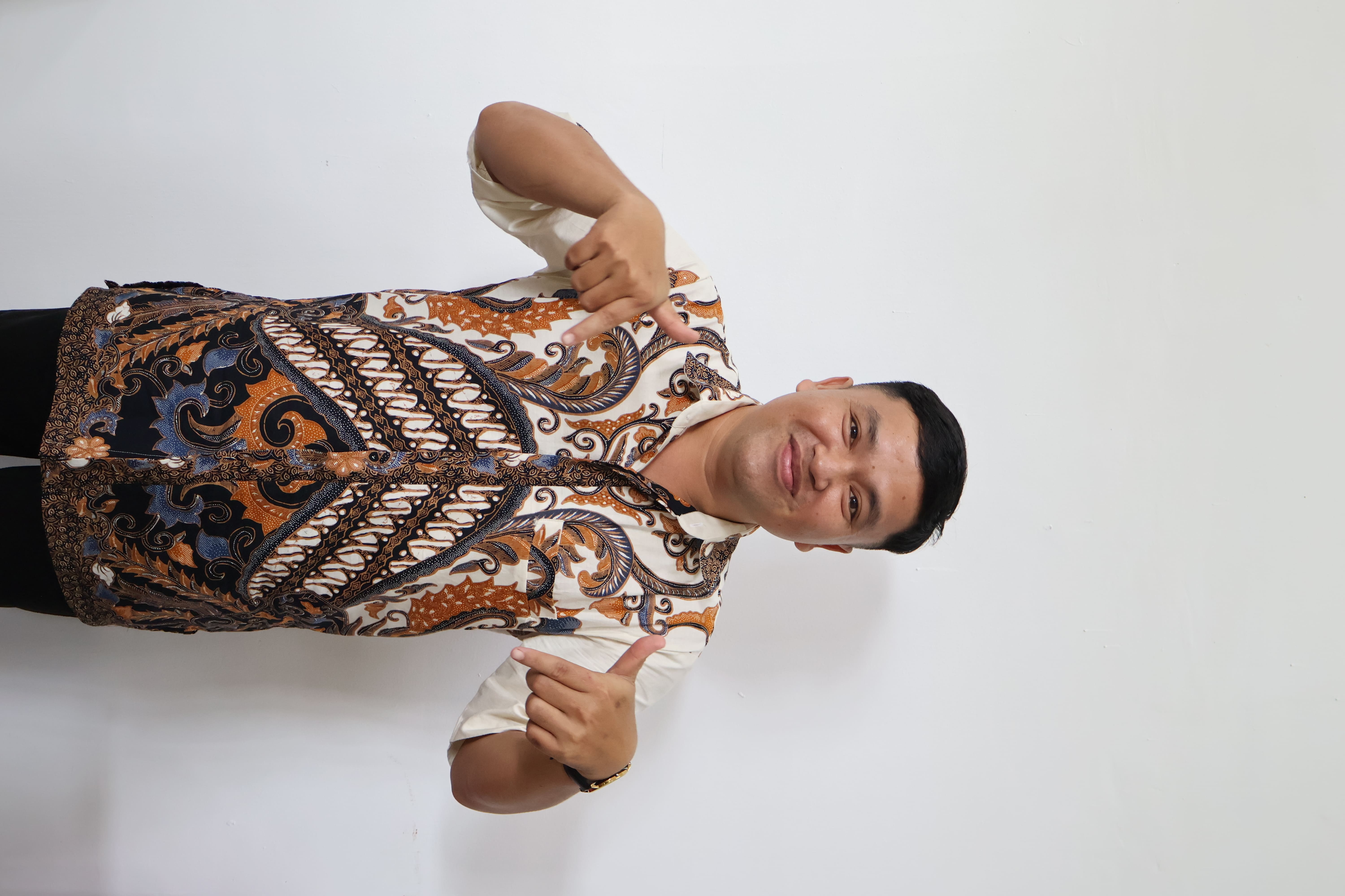 Yusep Enggelino, M.Si